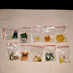 Croc charms lot 1